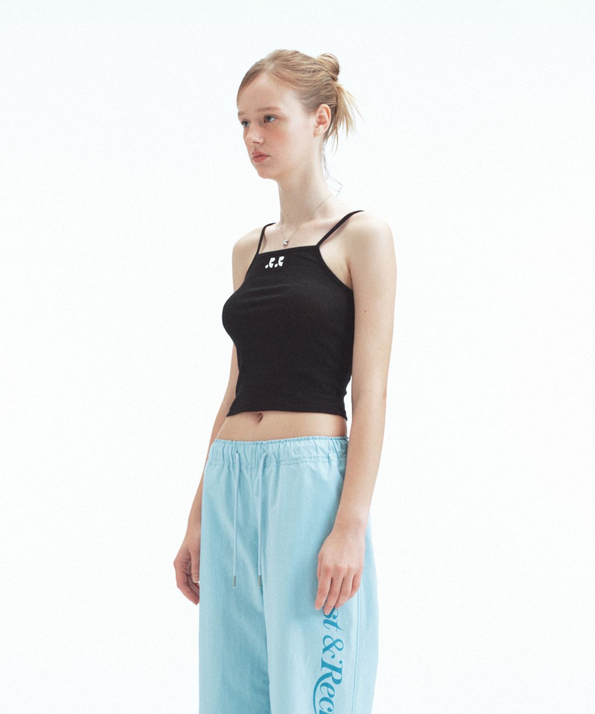 레스트앤레크레이션(REST&RECREATION) LIGHT LOGO TANK TOP - BLACK