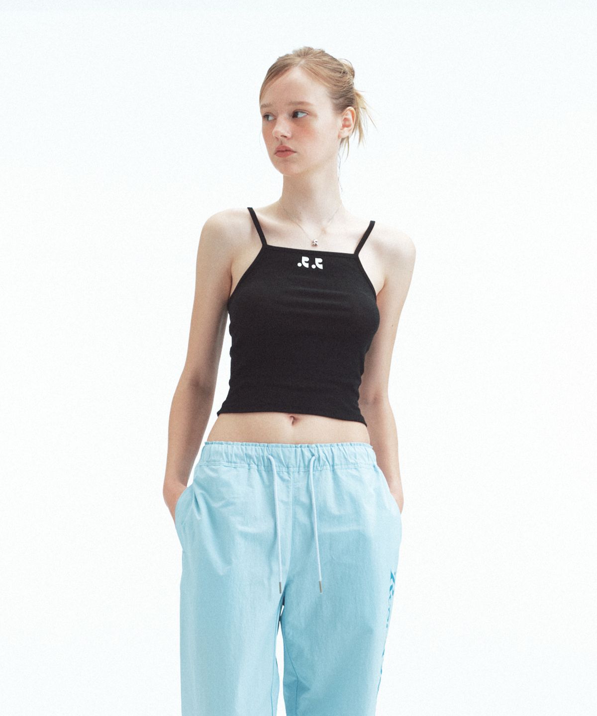 레스트앤레크레이션(REST&RECREATION) LIGHT LOGO TANK TOP - BLACK