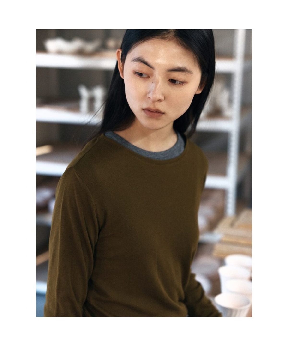 디애퍼처(THE APERTURE) Basic Long Sleeve Top  Olive (TA6241A05J)