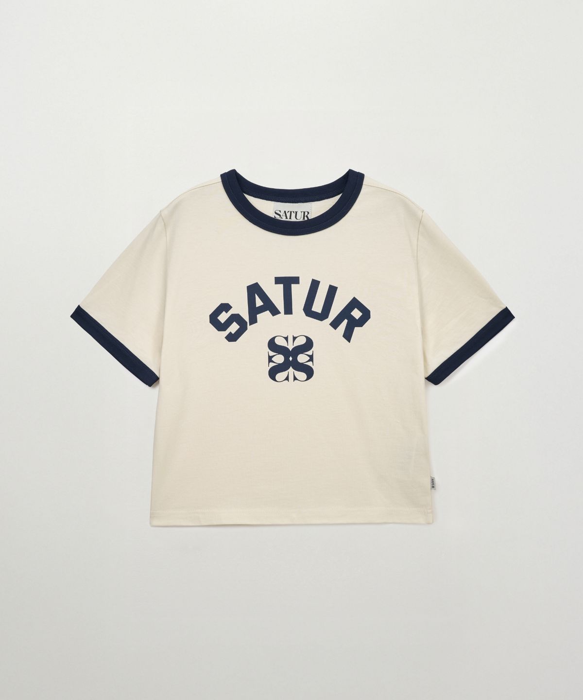 세터(SATUR) (W) 아치 로고 링거 반팔 티셔츠 크림