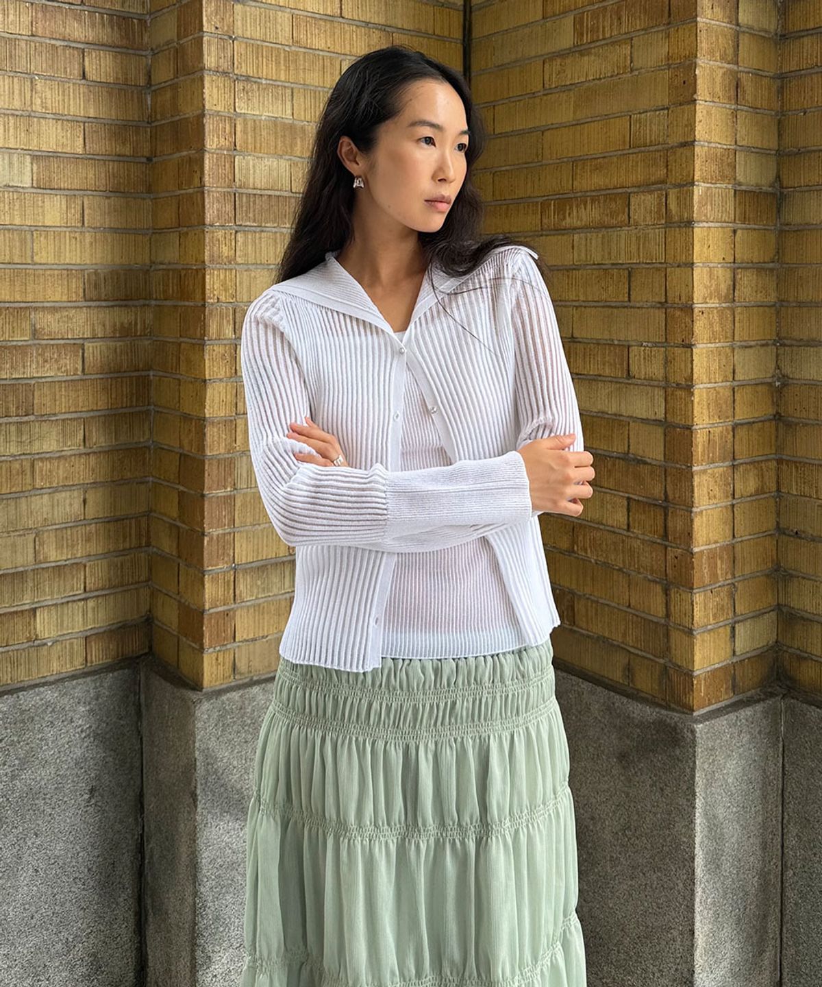 바니스뉴욕(BARNEYS NEWYORK) 펄메쉬 가디건+리브탑 샤인화이트