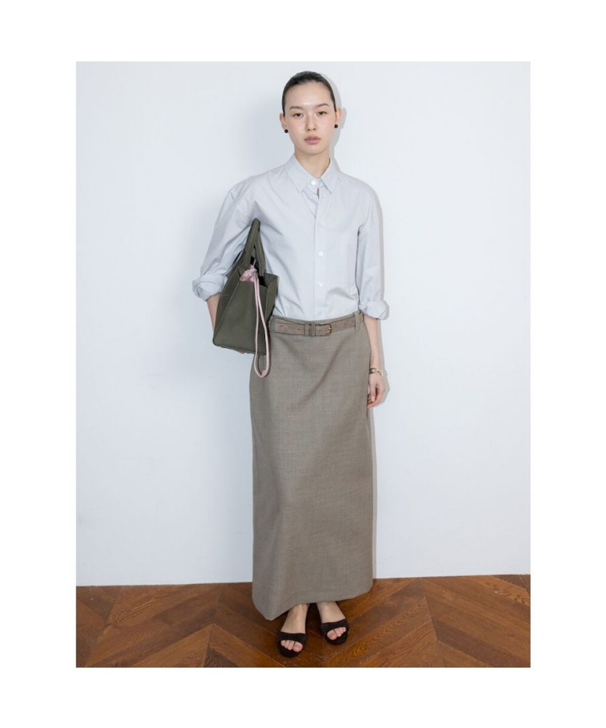 디애퍼처(THE APERTURE) Aperture Basic Shirt  Grey (TA6264A023)