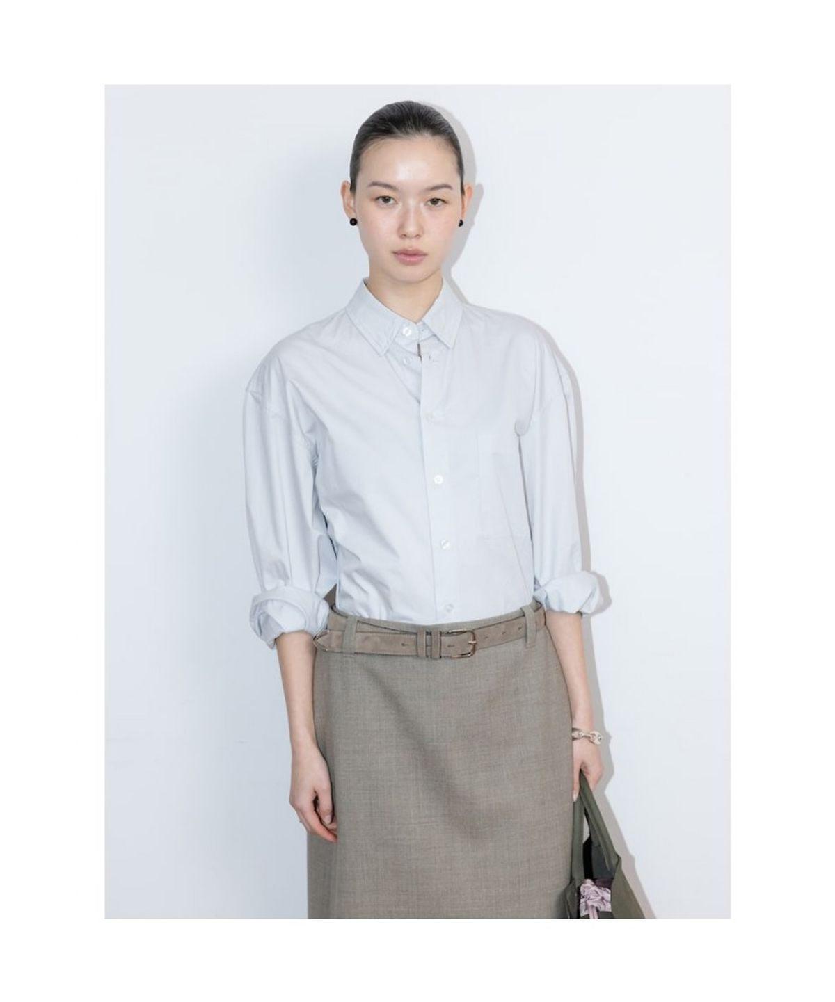 디애퍼처(THE APERTURE) Aperture Basic Shirt  Grey (TA6264A023)