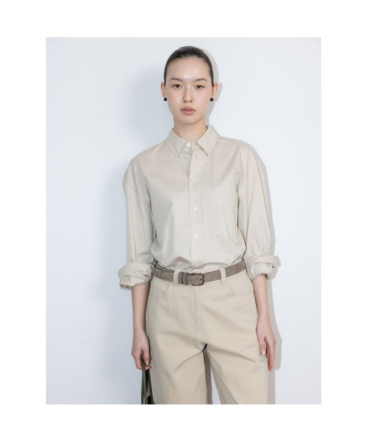 디애퍼처(THE APERTURE) Aperture Basic Shirt  Beige (TA6264A02A)