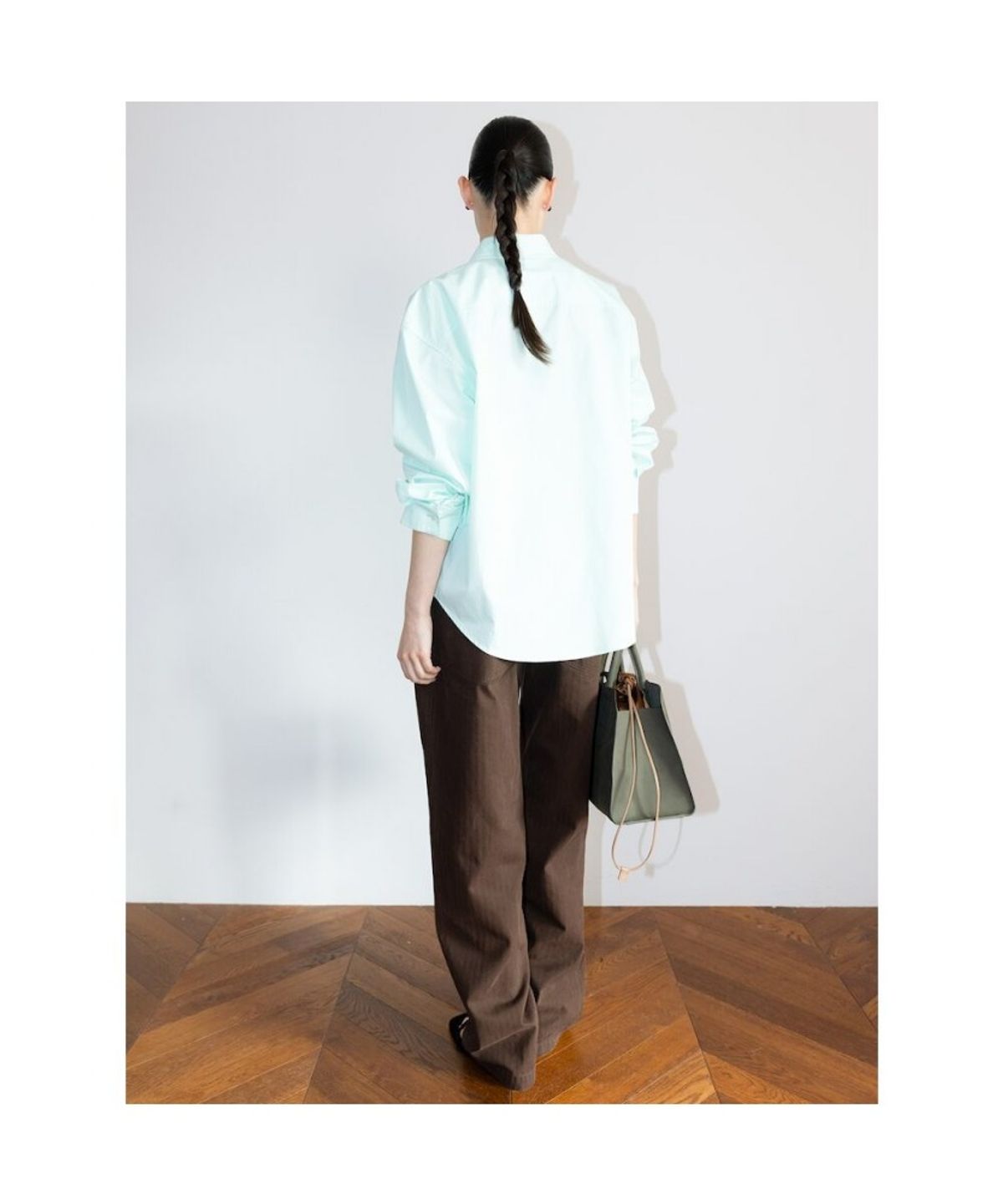 디애퍼처(THE APERTURE) Aperture Basic Shirt  Apple Green (TA6264A02K)