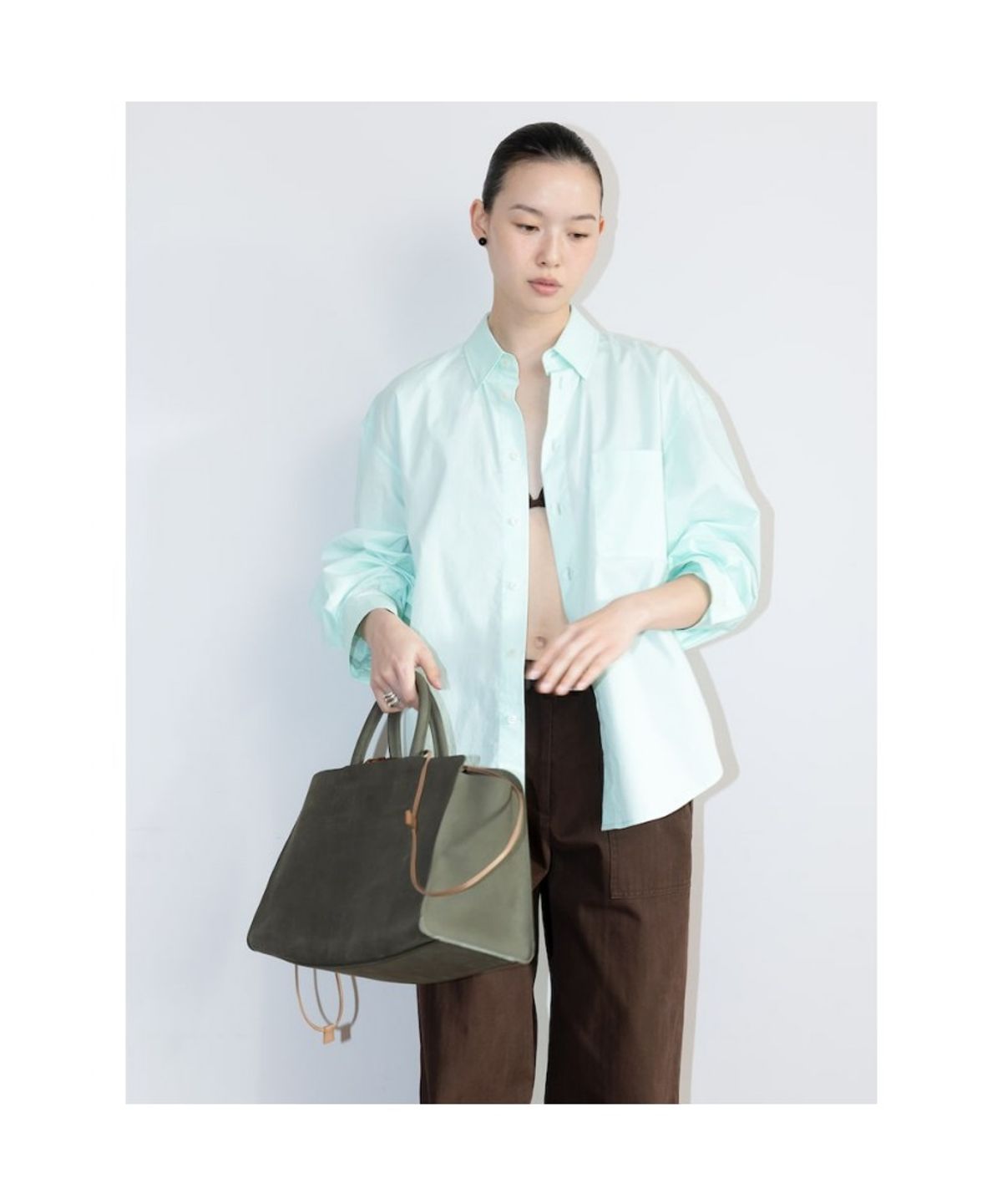 디애퍼처(THE APERTURE) Aperture Basic Shirt  Apple Green (TA6264A02K)