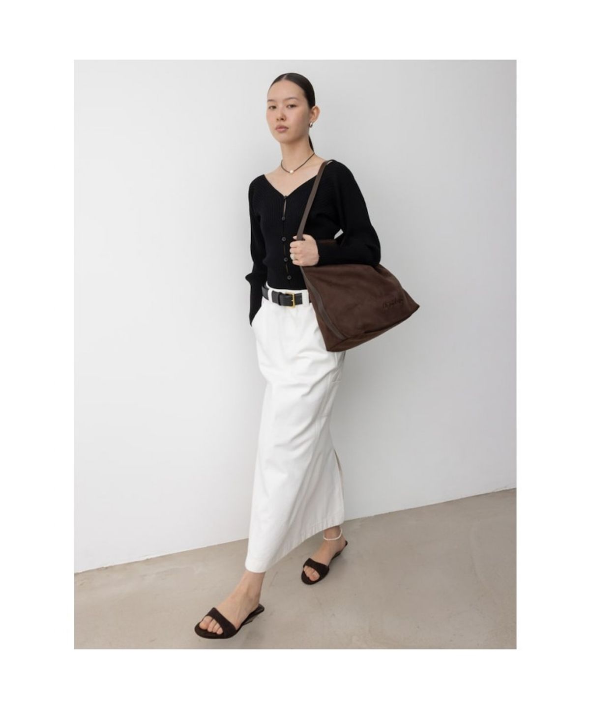 디애퍼처(THE APERTURE) Delia Knit Cardigan  Black (TA575AA035)