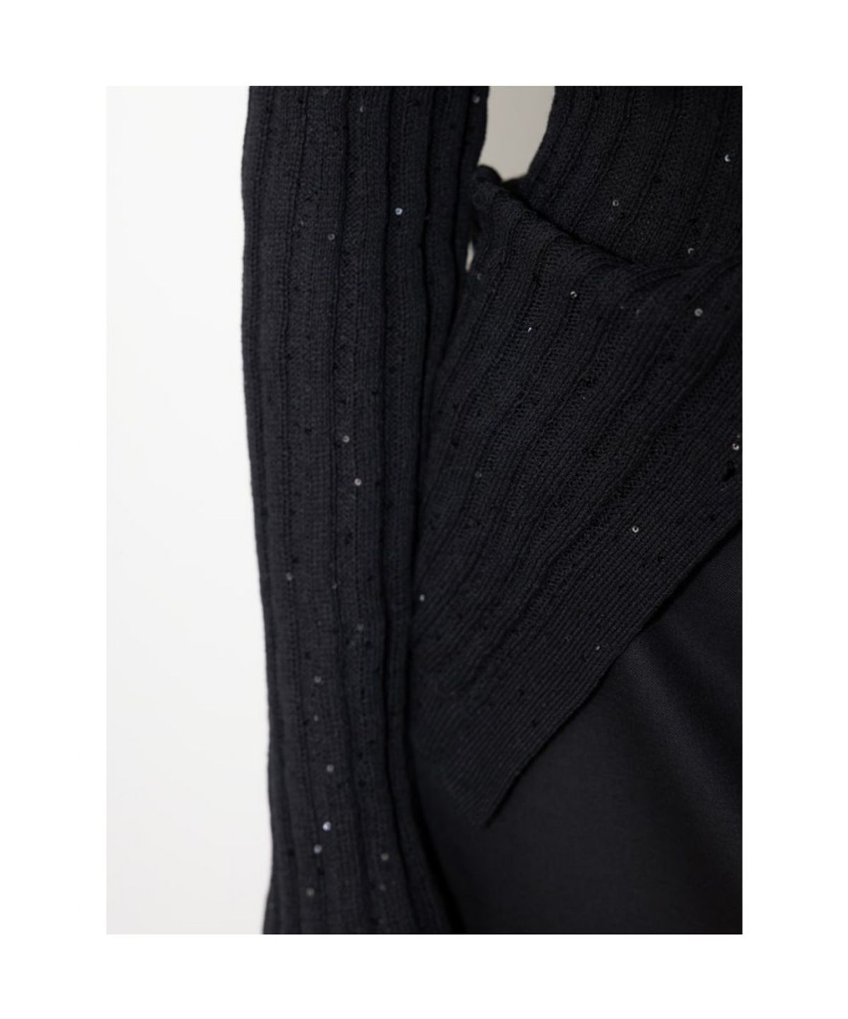 디애퍼처(THE APERTURE) Twinkle Cardigan  Black (TA575AA115)