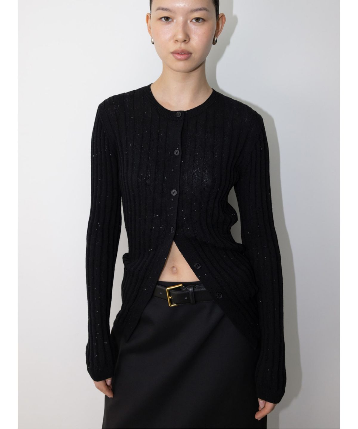 디애퍼처(THE APERTURE) Twinkle Cardigan  Black (TA575AA115)