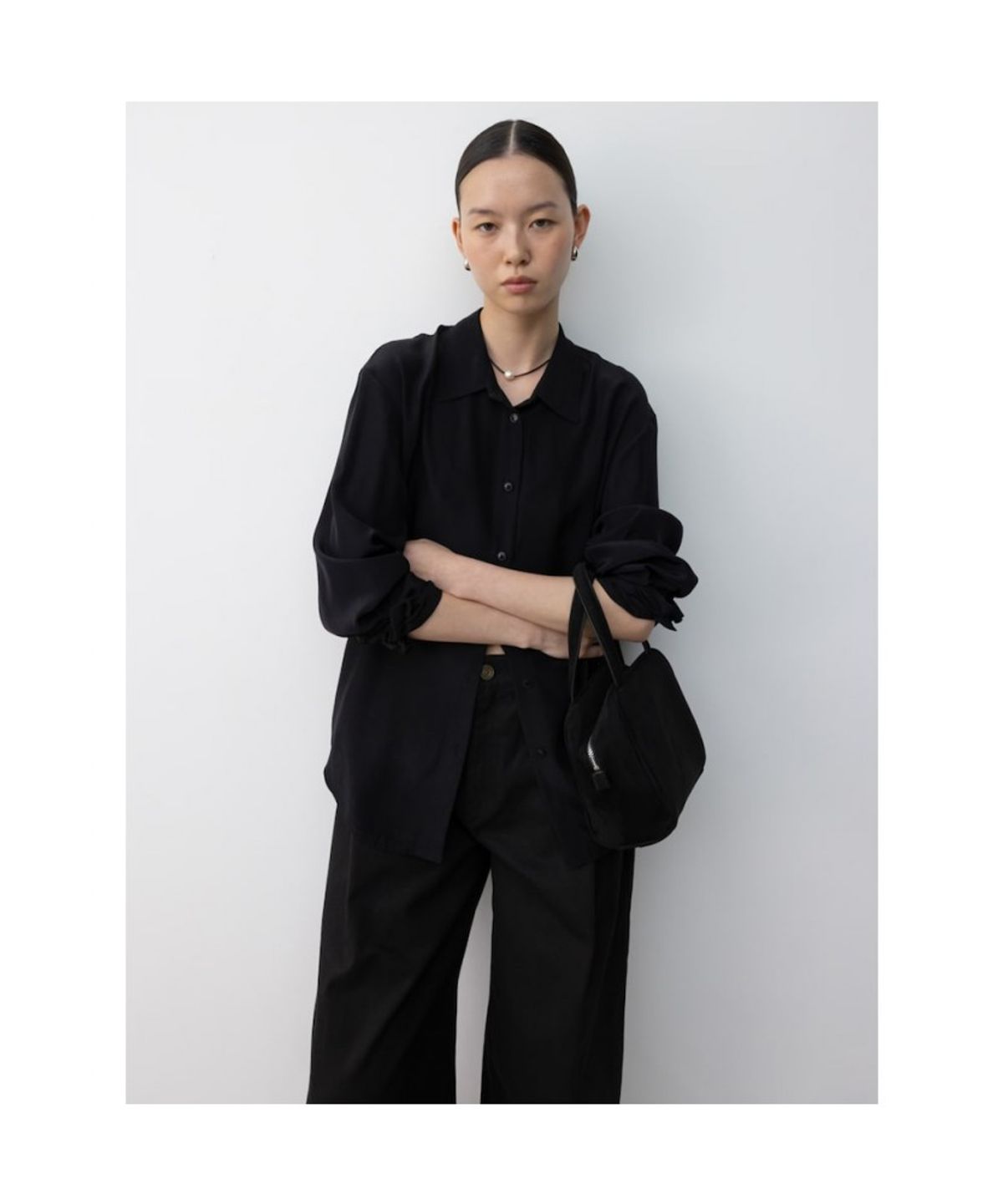 디애퍼처(THE APERTURE) Lesmo Shirt  Black (TA5764A075)