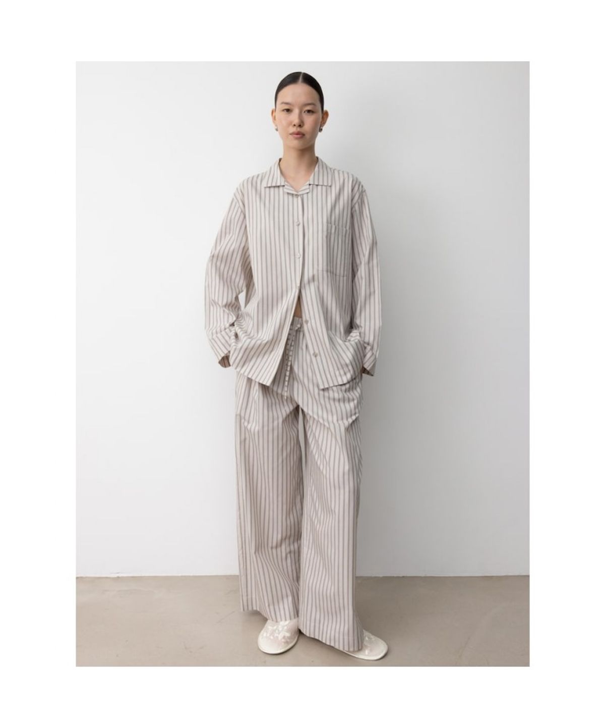 디애퍼처(THE APERTURE) Sidogras Pajamas Shirt  Beige (TA5764A08A)