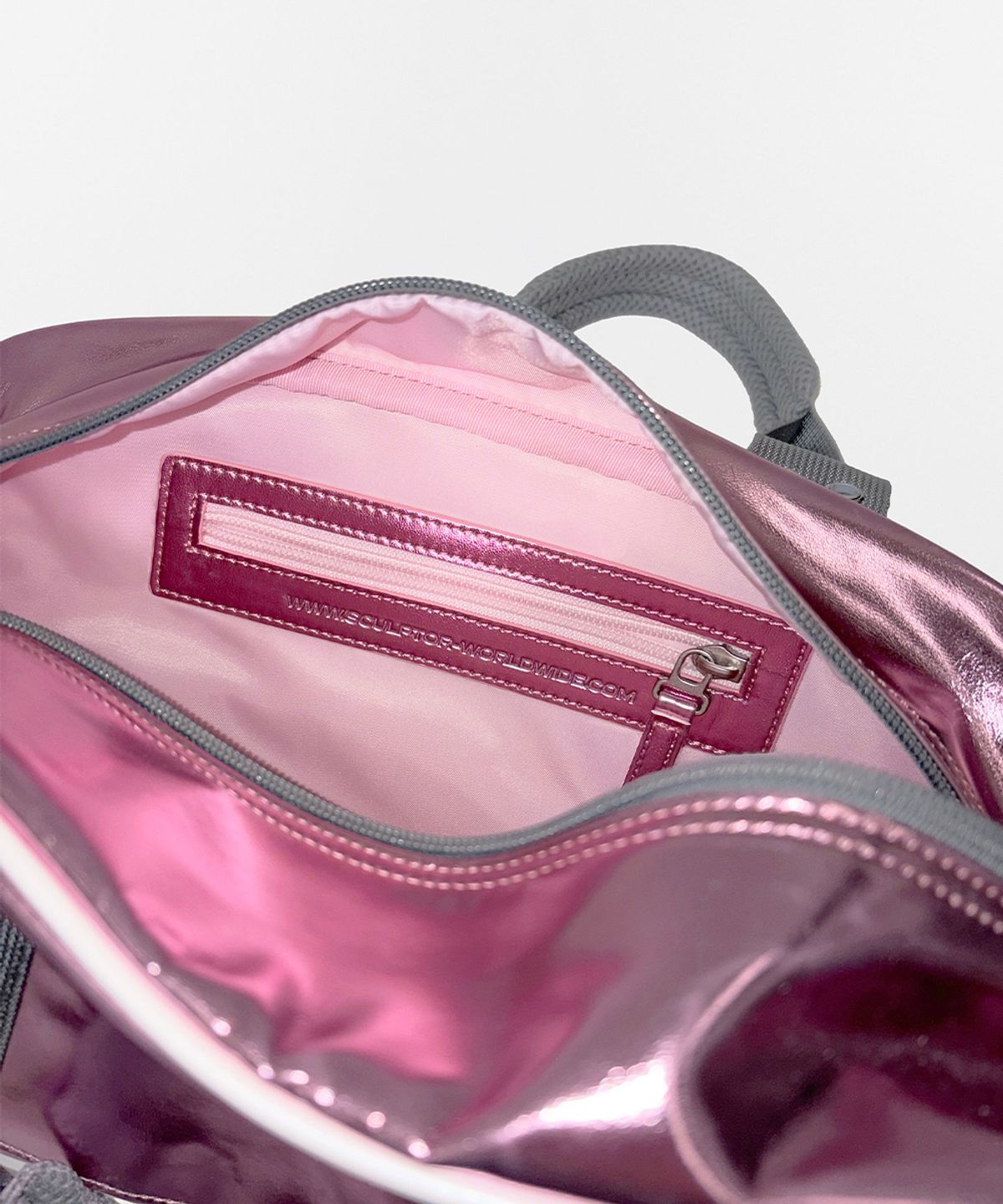 스컬프터(SCULPTOR) NPC Metallic Bag Icy Pink
