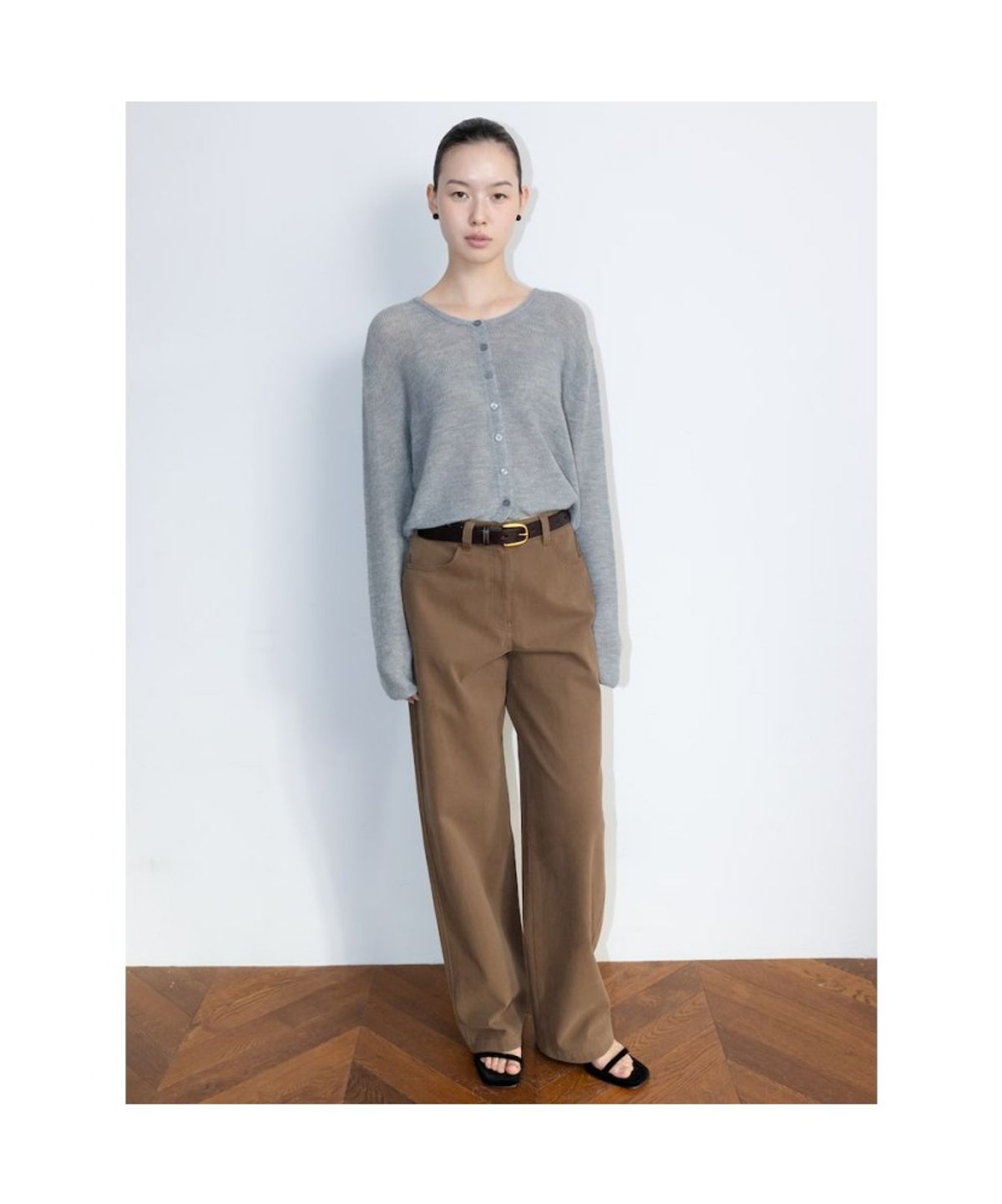 디애퍼처(THE APERTURE) Sheer Loose Cardigan  Grey (TA625AA013)