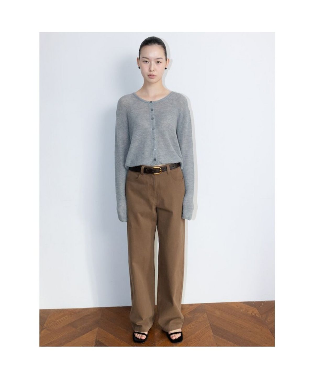 디애퍼처(THE APERTURE) Sheer Loose Cardigan  Grey (TA625AA013)