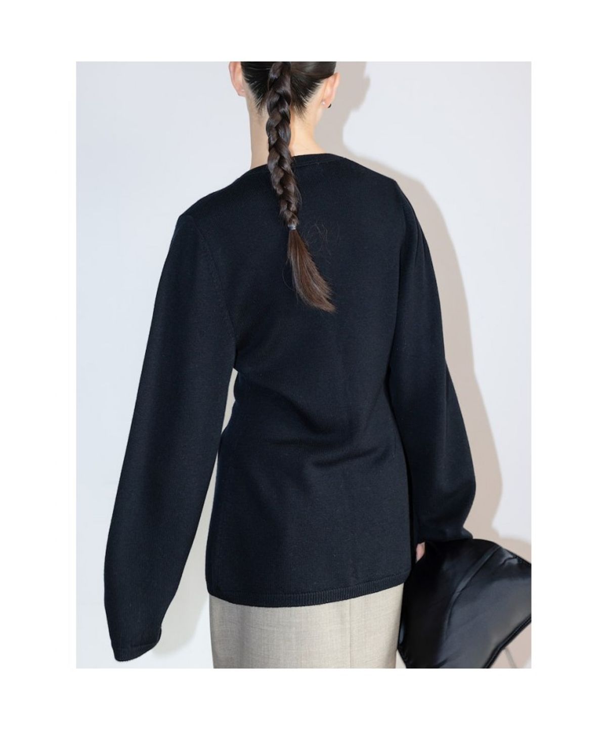 디애퍼처(THE APERTURE) Classic Long Cardigan  Black (TA625AA035)