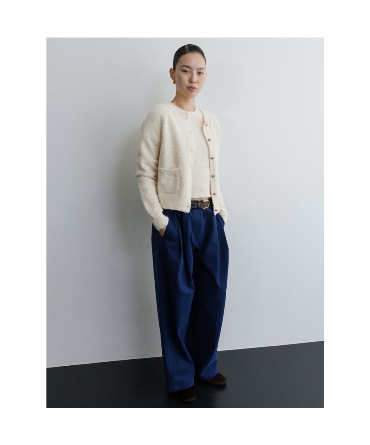 디애퍼처(THE APERTURE) Disco Knit Top  Ivory (TA5751A040)