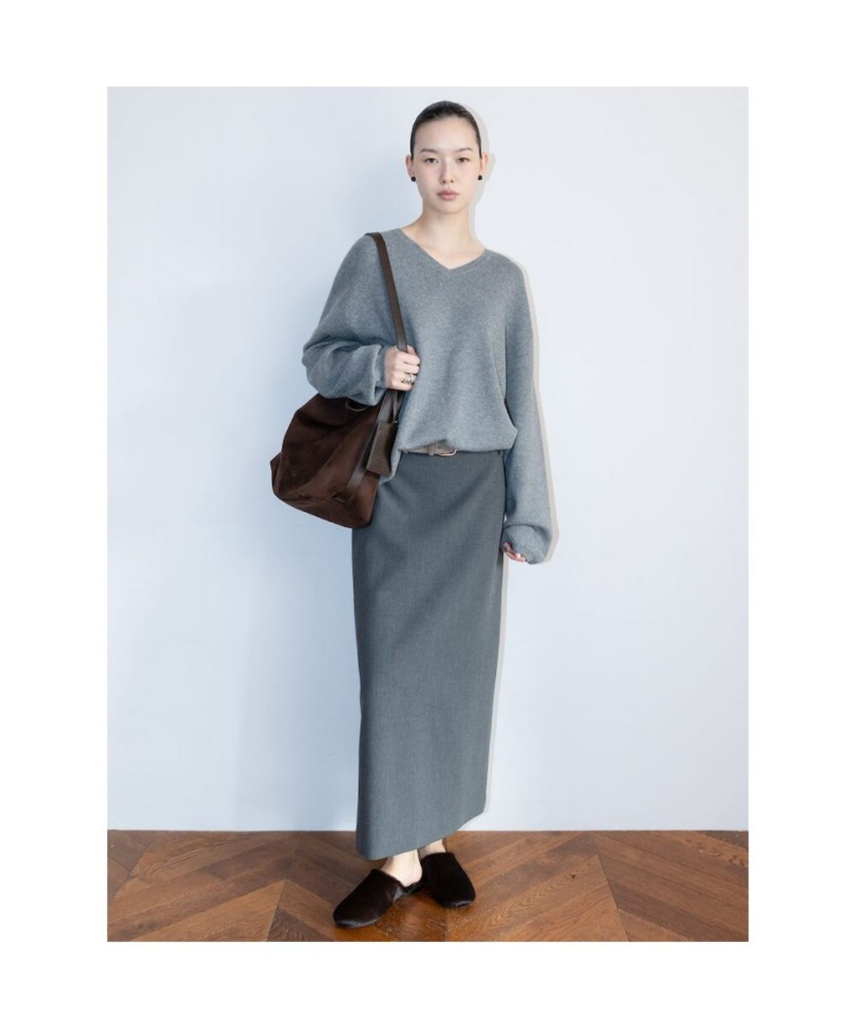 디애퍼처(THE APERTURE) Aperture Boxy Knit Top  Grey (TA6251A043)