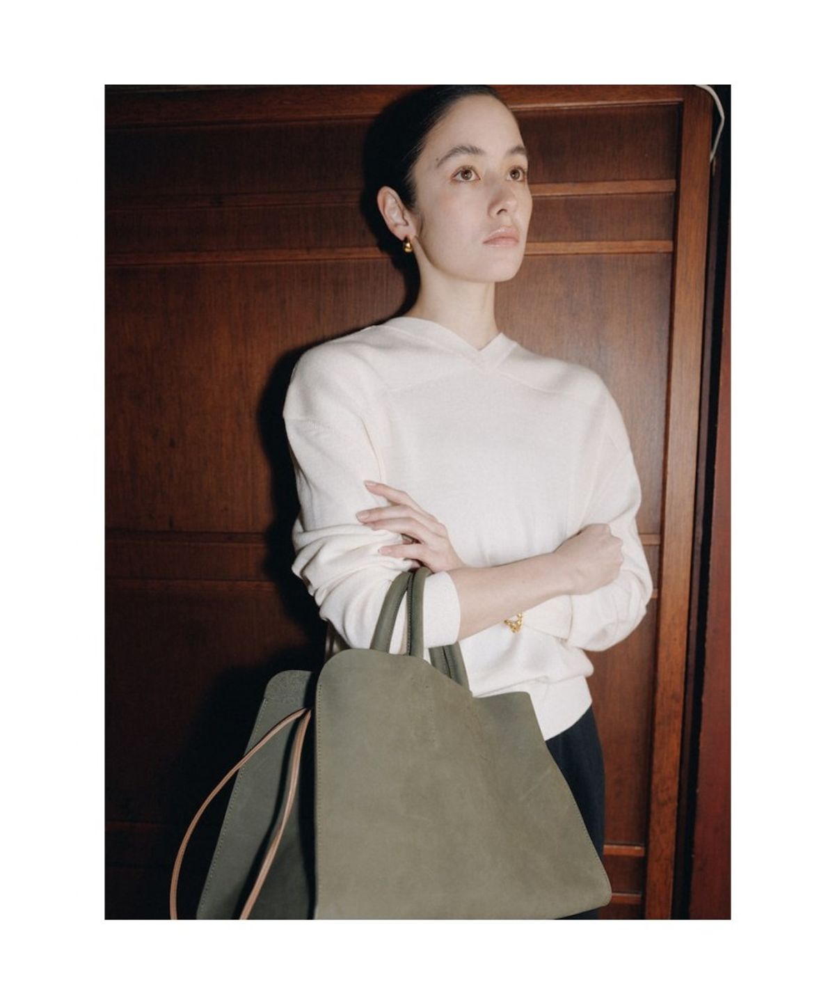 디애퍼처(THE APERTURE) Spring Mac Sweater  Ivory (TA6251A020)