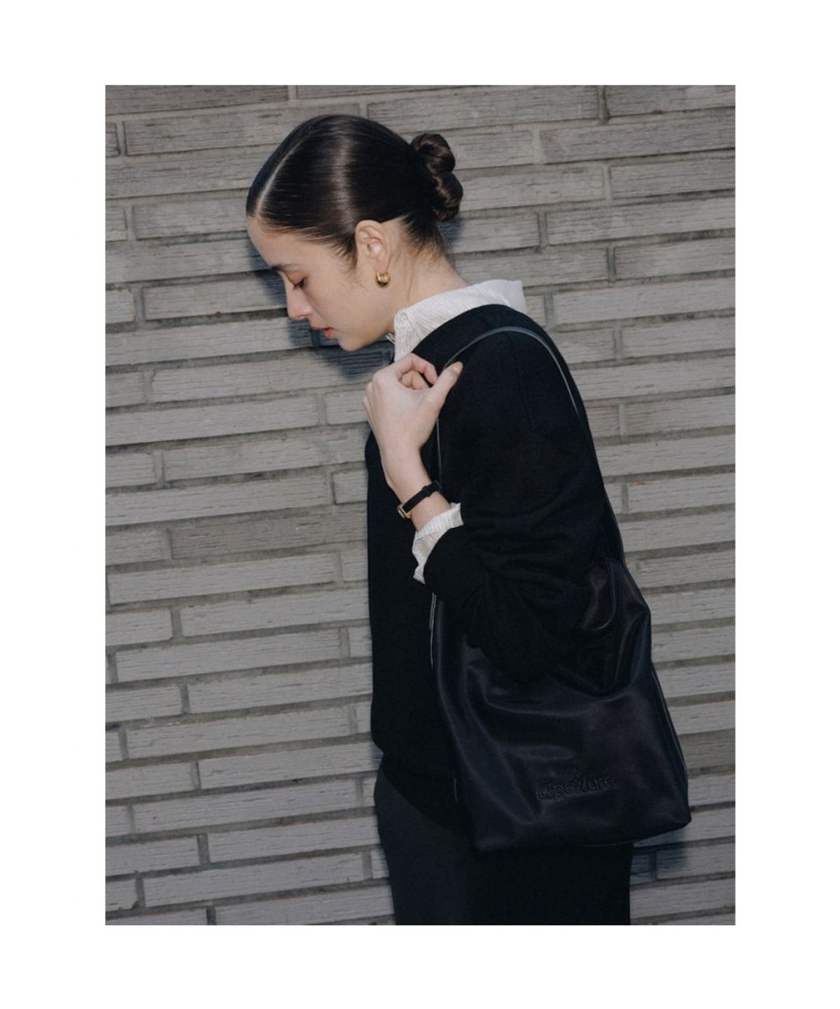 디애퍼처(THE APERTURE) Spring Mac Sweater  Black (TA6251A02R)