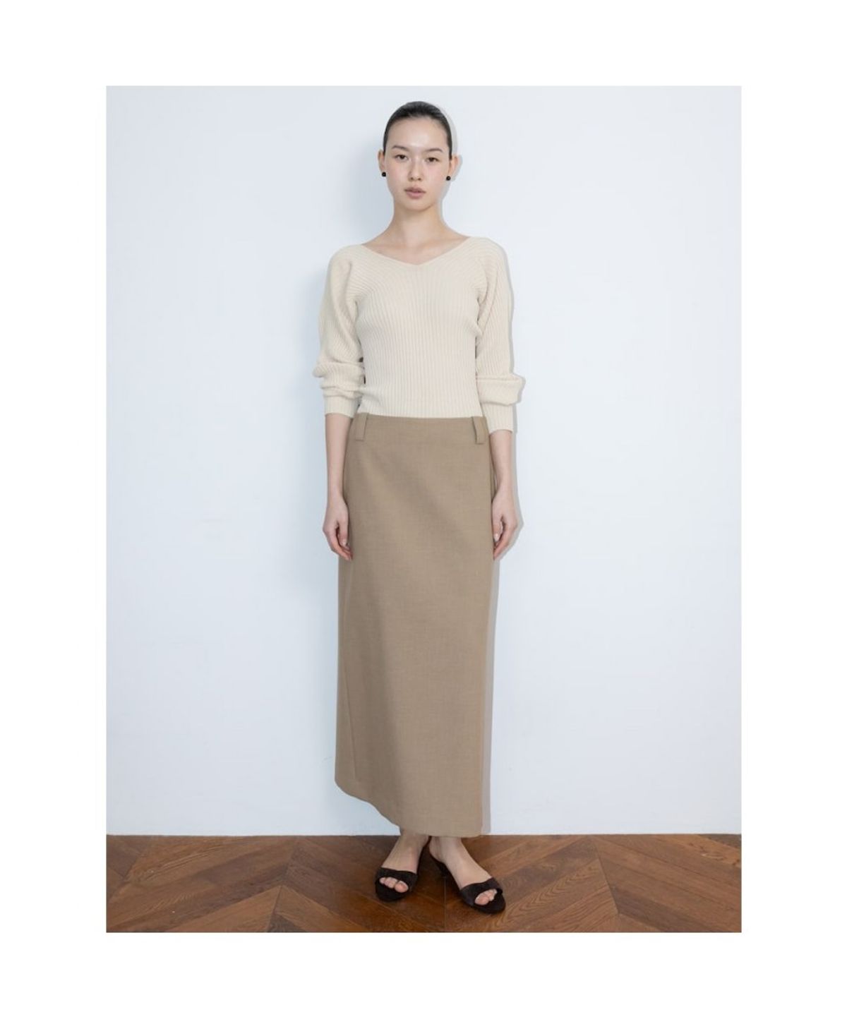 디애퍼처(THE APERTURE) Spring Delia Knit Top  Ivory (TA6251A070)