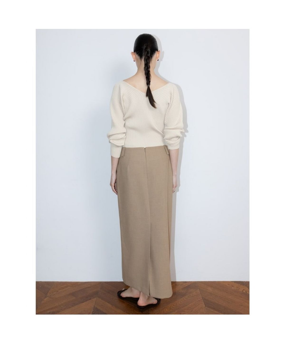 디애퍼처(THE APERTURE) Spring Delia Knit Top  Ivory (TA6251A070)