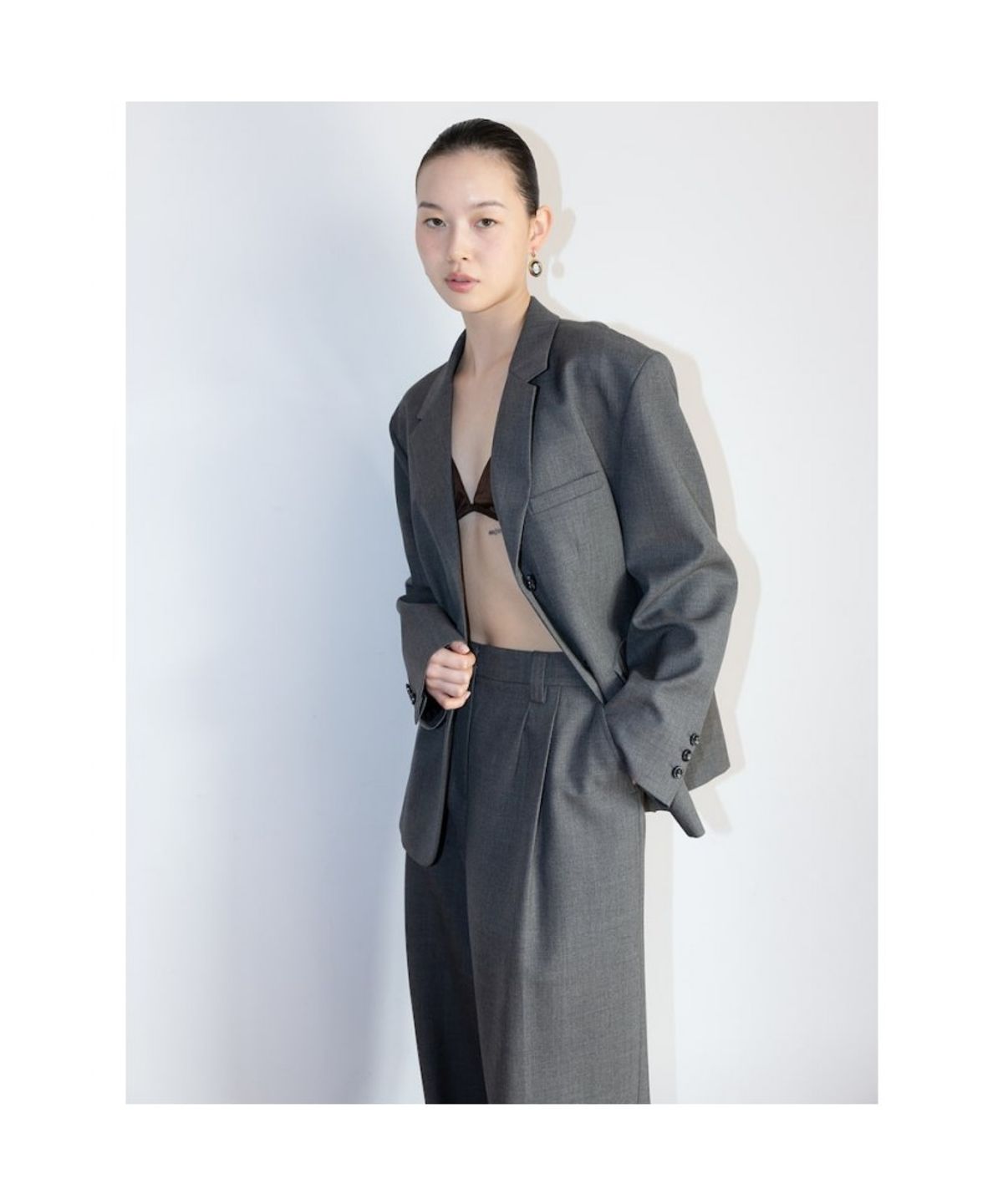 디애퍼처(THE APERTURE) Fred Tailored Jacket  Grey (TA6211A093)