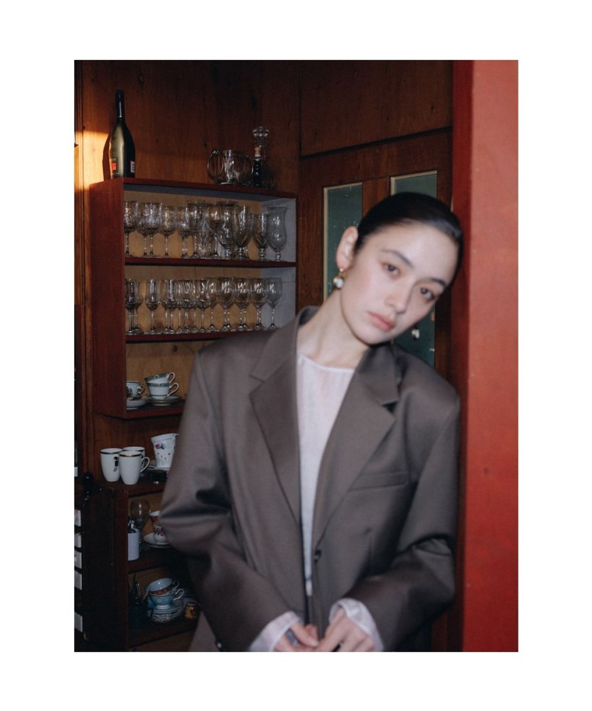 디애퍼처(THE APERTURE) Fred Tailored Jacket  Khaki (TA6211A09H)