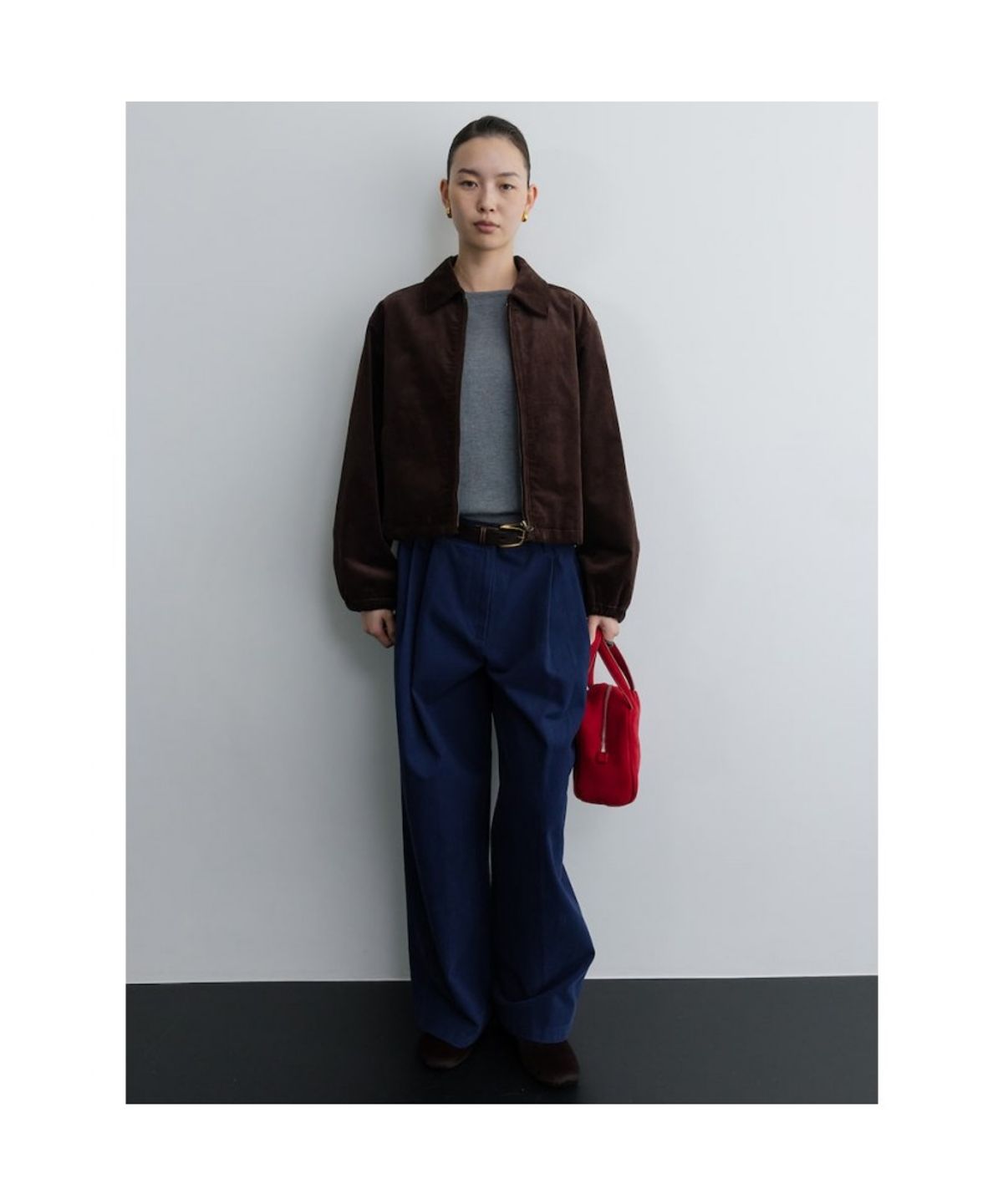 디애퍼처(THE APERTURE) Corduroy Crop Blouson  Brown (TA5739A04D)