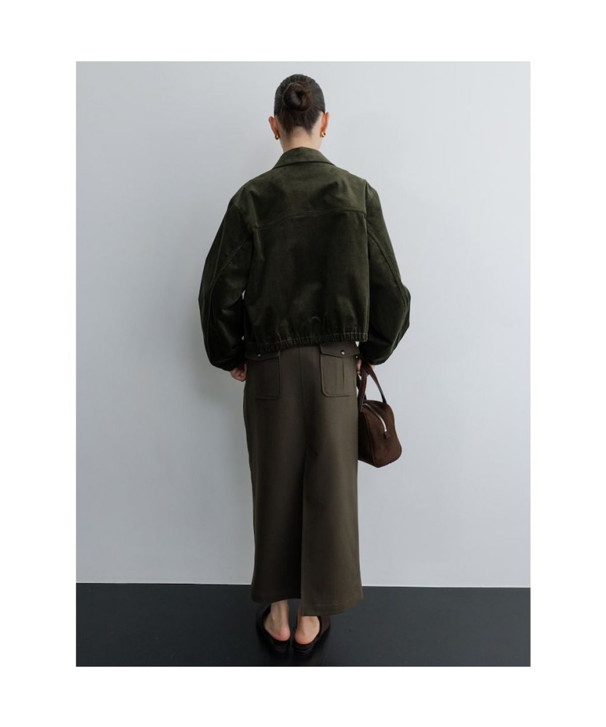 디애퍼처(THE APERTURE) Corduroy Crop Blouson  Khaki (TA5739A04H)