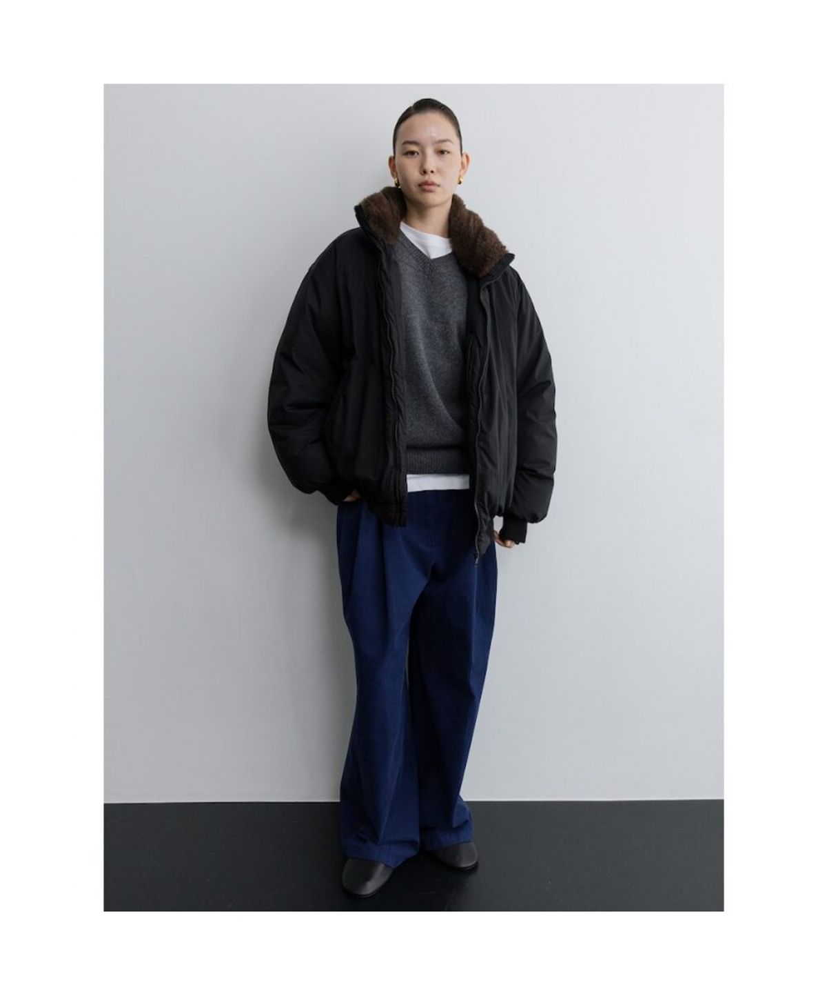 디애퍼처(THE APERTURE) Unisex P2 Puffer Jacket  Black (TA6139A085)