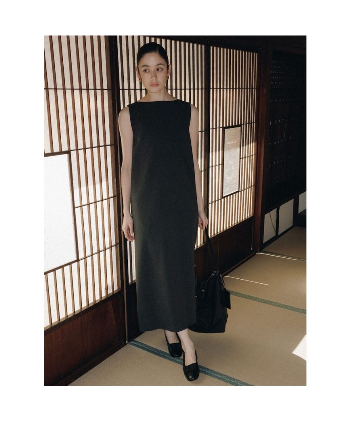 디애퍼처(THE APERTURE) Aperture 90S Dress  Ash (TA6271A014)