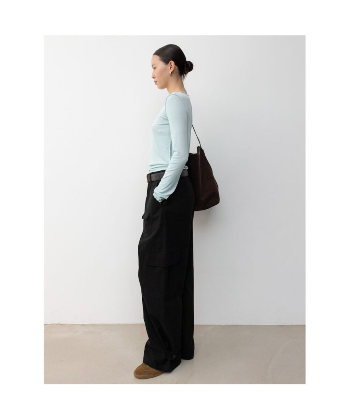 디애퍼처(THE APERTURE) Carpenter Loose Pants  Black (TA5721A135)