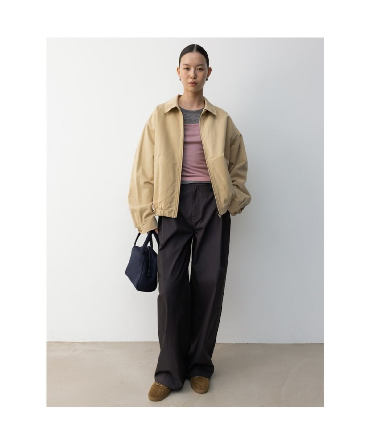 디애퍼처(THE APERTURE) Bennett Tuck Pants  Grey (TA5721A113)