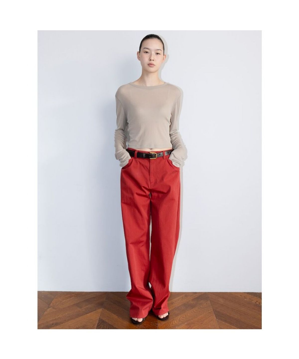 디애퍼처(THE APERTURE) 90s AUDE Pants  Red (TA6221A036)
