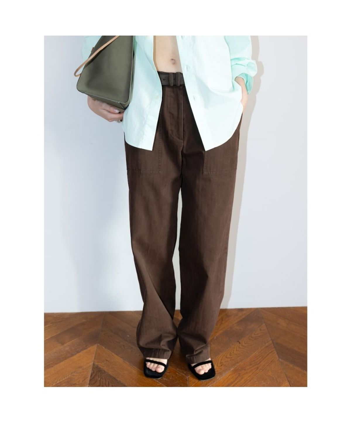 디애퍼처(THE APERTURE) Ralph Baggy Pants  Brown (TA6221A08D)
