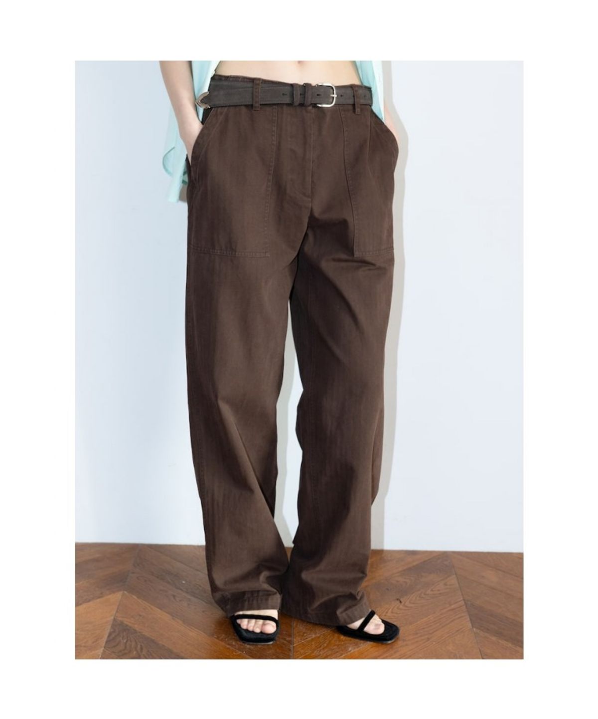 디애퍼처(THE APERTURE) Ralph Baggy Pants  Brown (TA6221A08D)