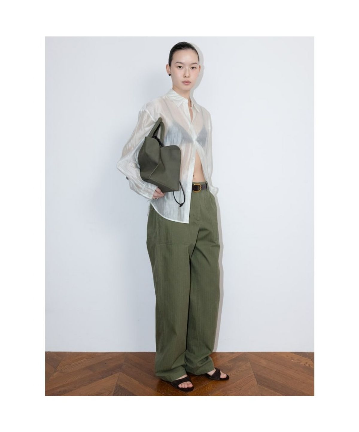 디애퍼처(THE APERTURE) Ralph Baggy Pants  Khaki (TA6221A08H)