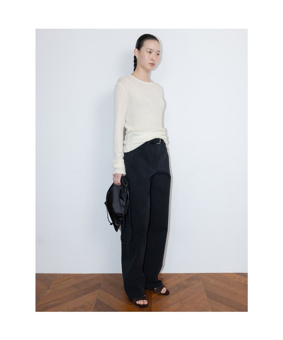 디애퍼처(THE APERTURE) Slim Chino Pants  Black (TA6221A025)