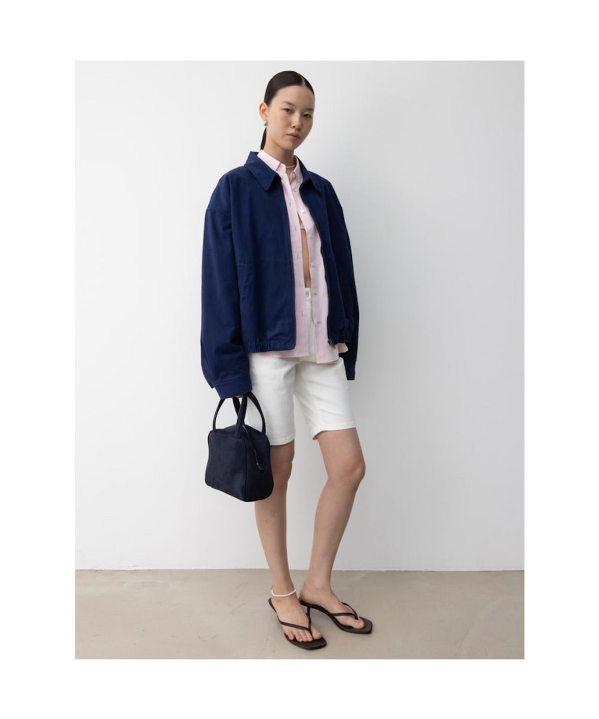 디애퍼처(THE APERTURE) Biker Denim Shorts  White (TA5725A021)