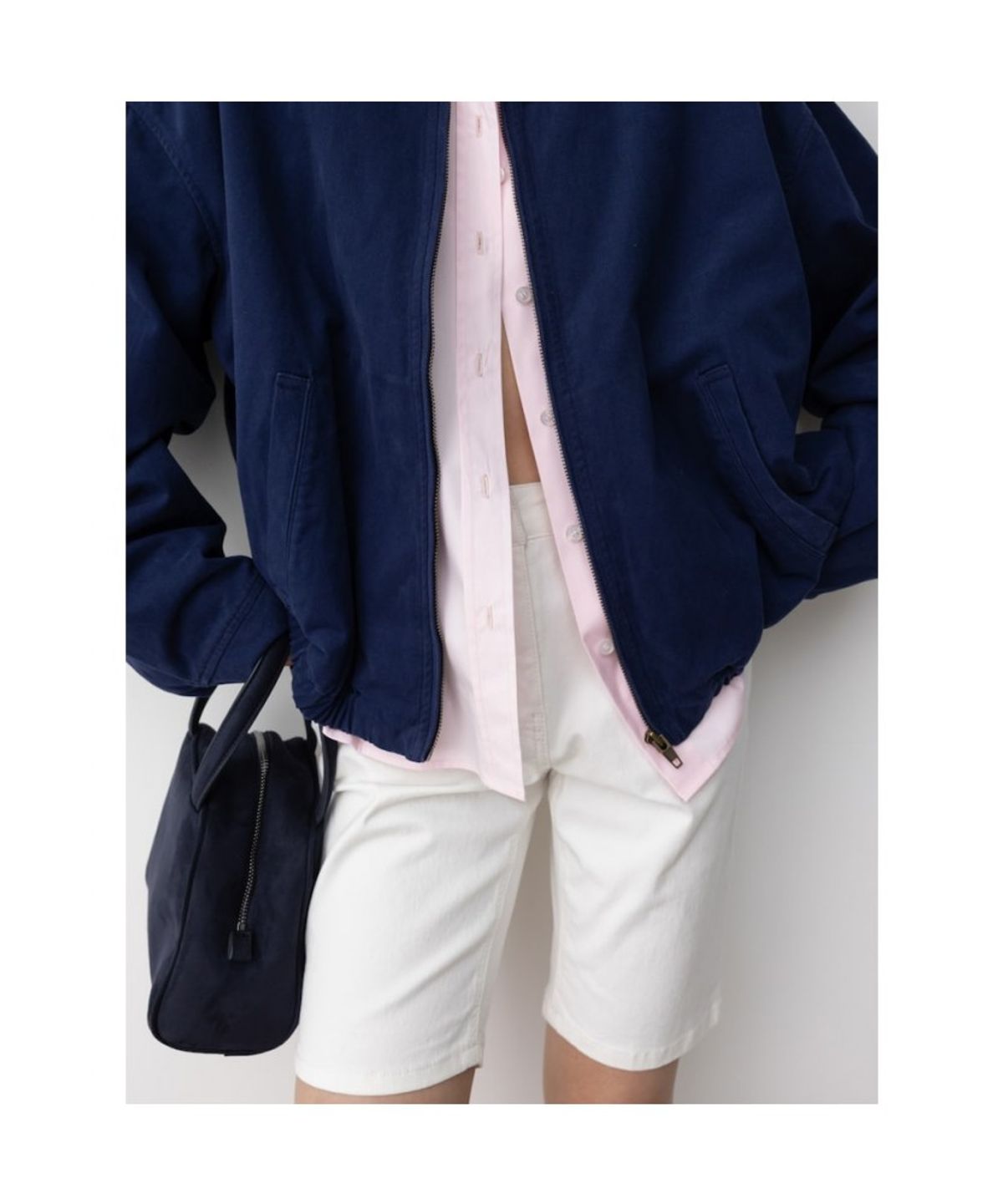 디애퍼처(THE APERTURE) Biker Denim Shorts  White (TA5725A021)