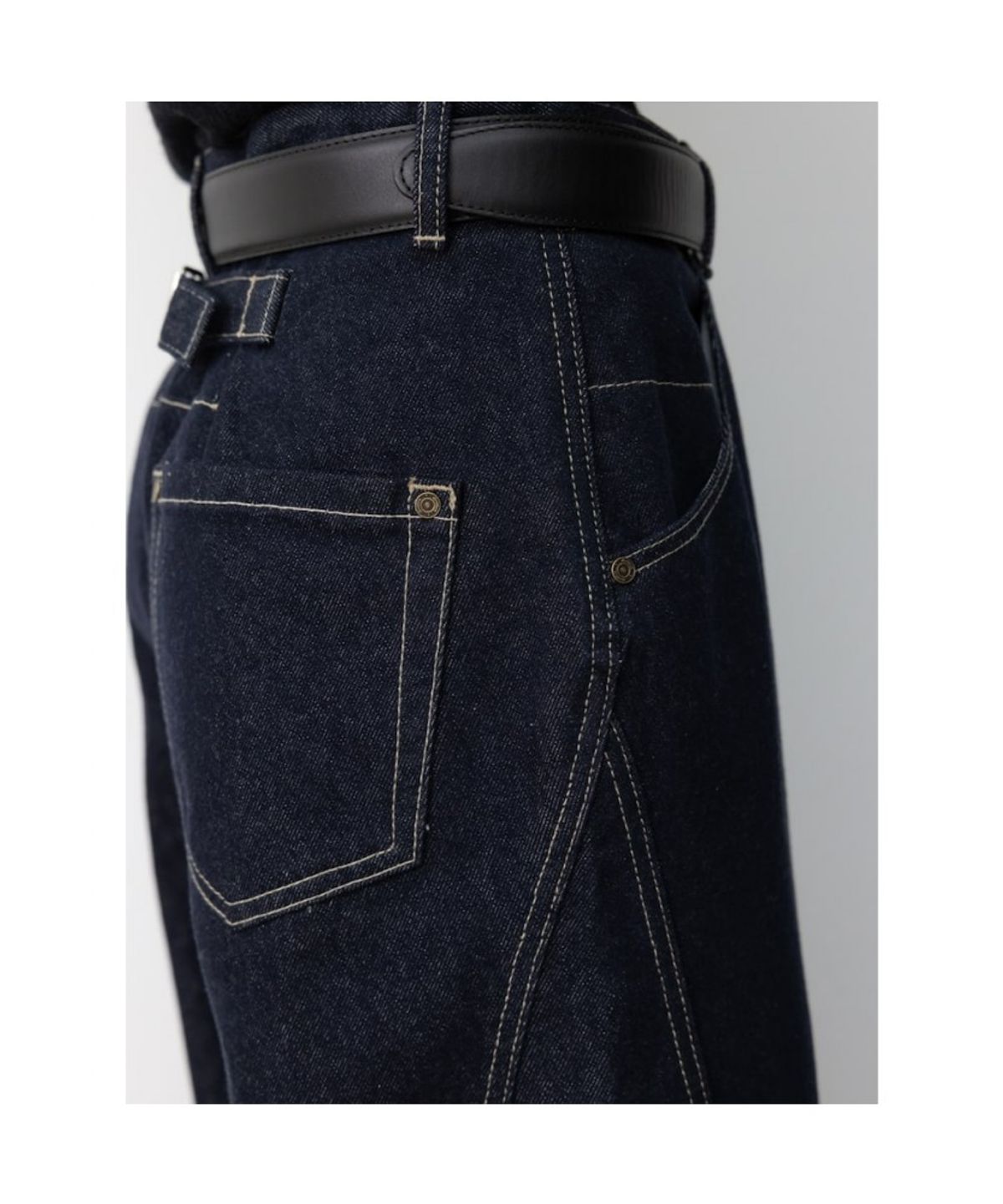 디애퍼처(THE APERTURE) Barbara Denim Pants  Blue (TA5721A08P)