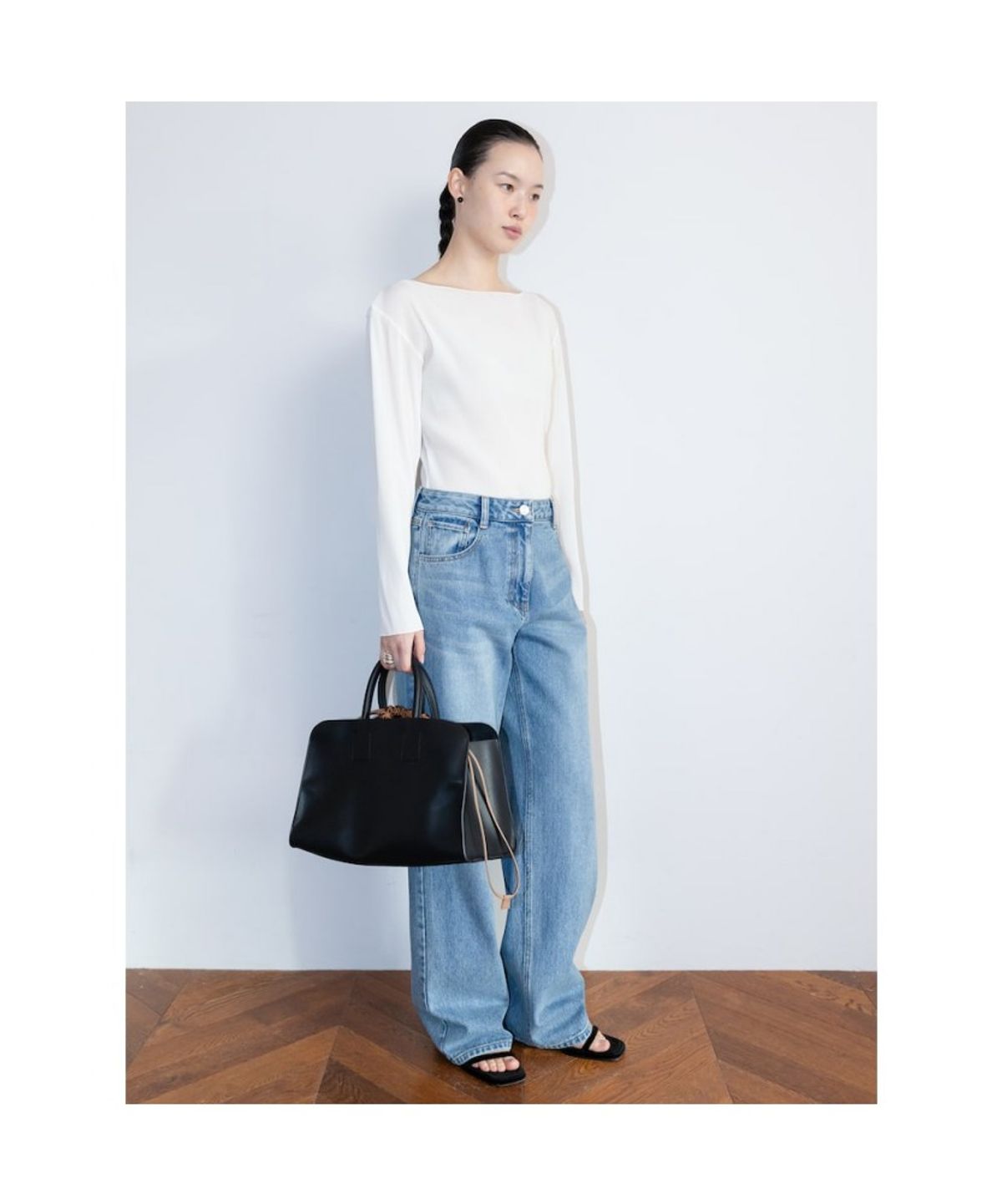 디애퍼처(THE APERTURE) 90S Straight Pants  Blue (TA6221A10P)
