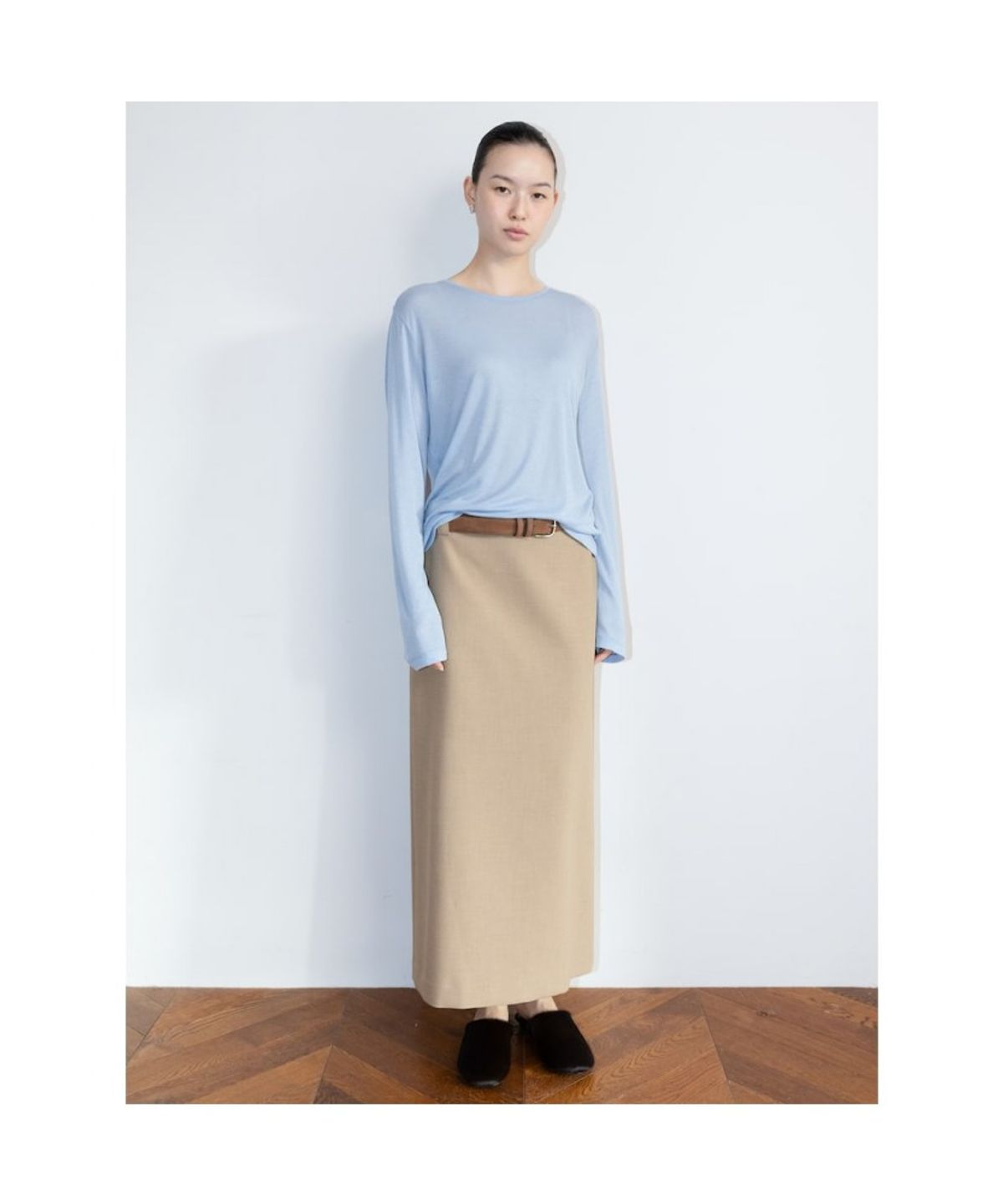 디애퍼처(THE APERTURE) Classic H Line Skirt  Beige (TA6227A02A)