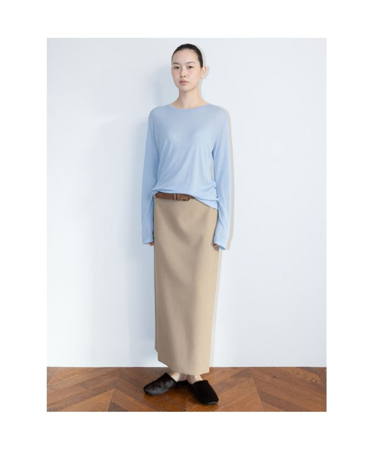 디애퍼처(THE APERTURE) Classic H Line Skirt  Beige (TA6227A02A)