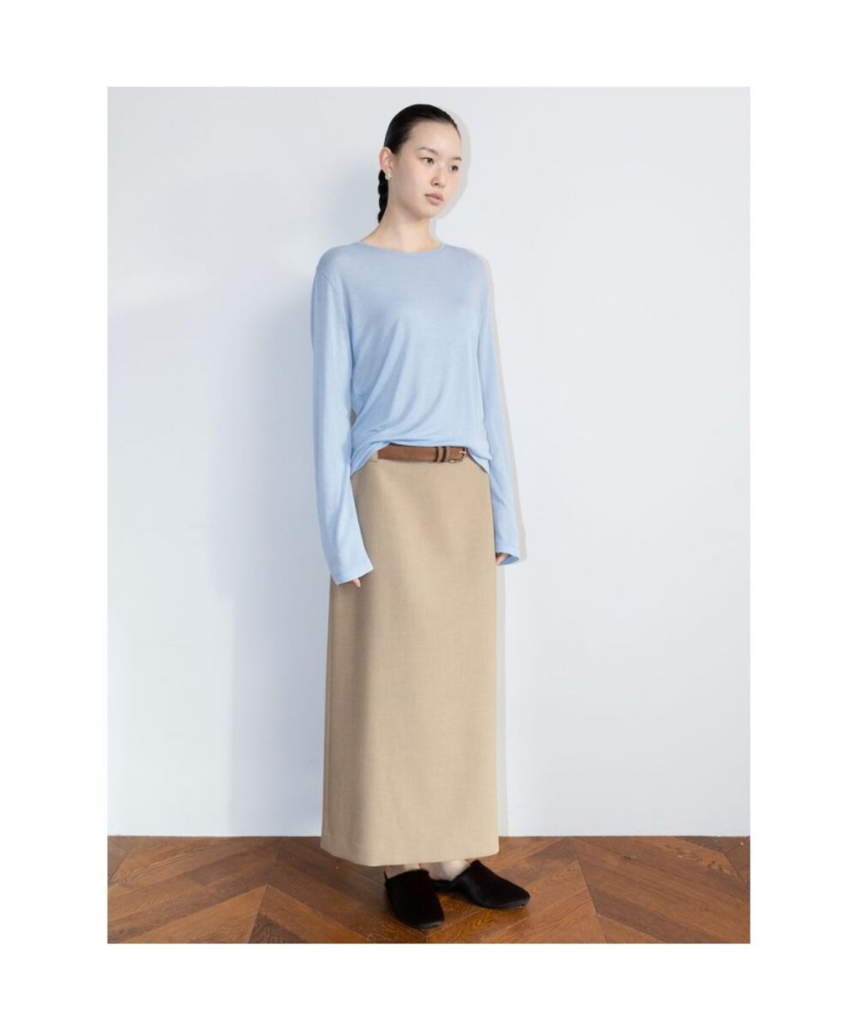 디애퍼처(THE APERTURE) Classic H Line Skirt  Beige (TA6227A02A)