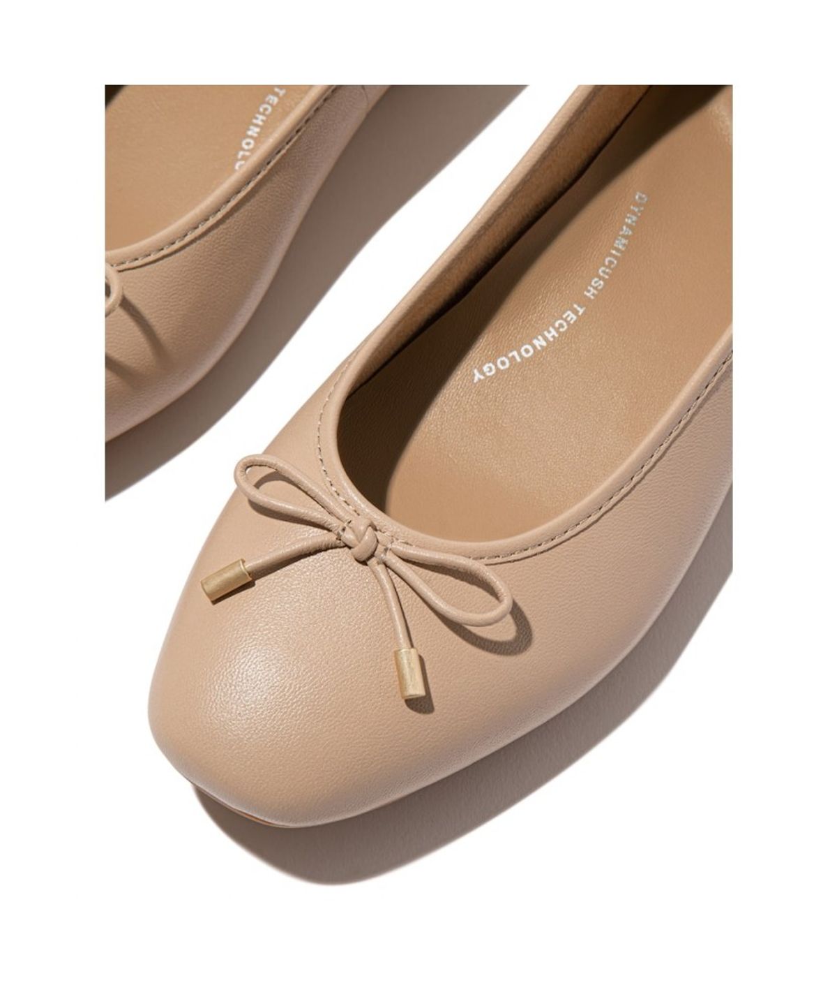 핏플랍(FITFLOP) [델리카토] 여성 리본 소프트 레더 발레리나 플랫슈즈 - 클래식 베이지 (FT59K2M10A)