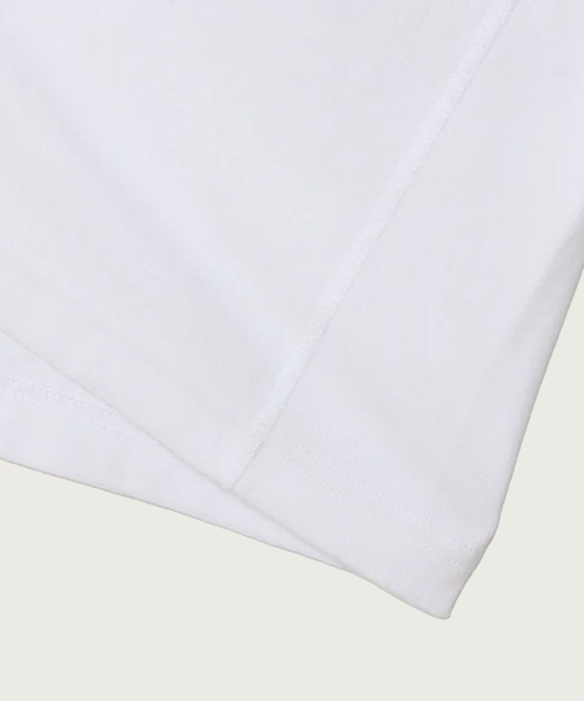챔피온(CHAMPION) 리버스위브 루즈핏 포켓 반팔 티셔츠 White