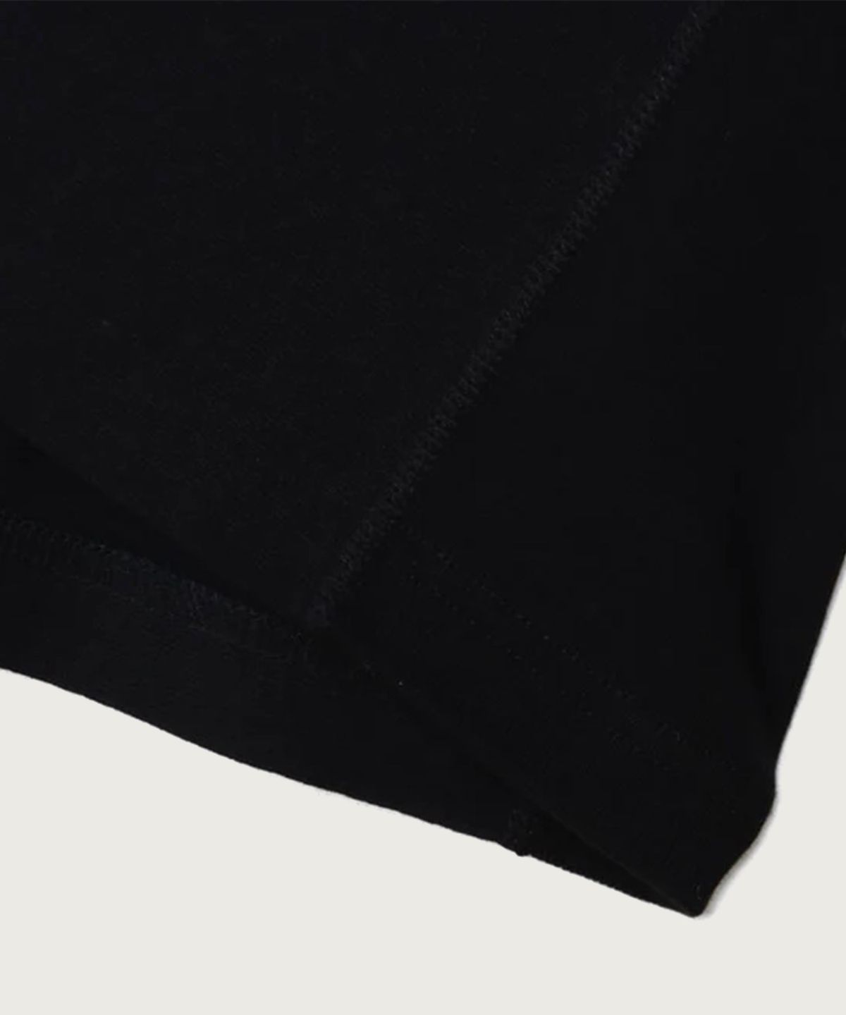 챔피온(CHAMPION) 리버스위브 루즈핏 포켓 반팔 티셔츠 Black