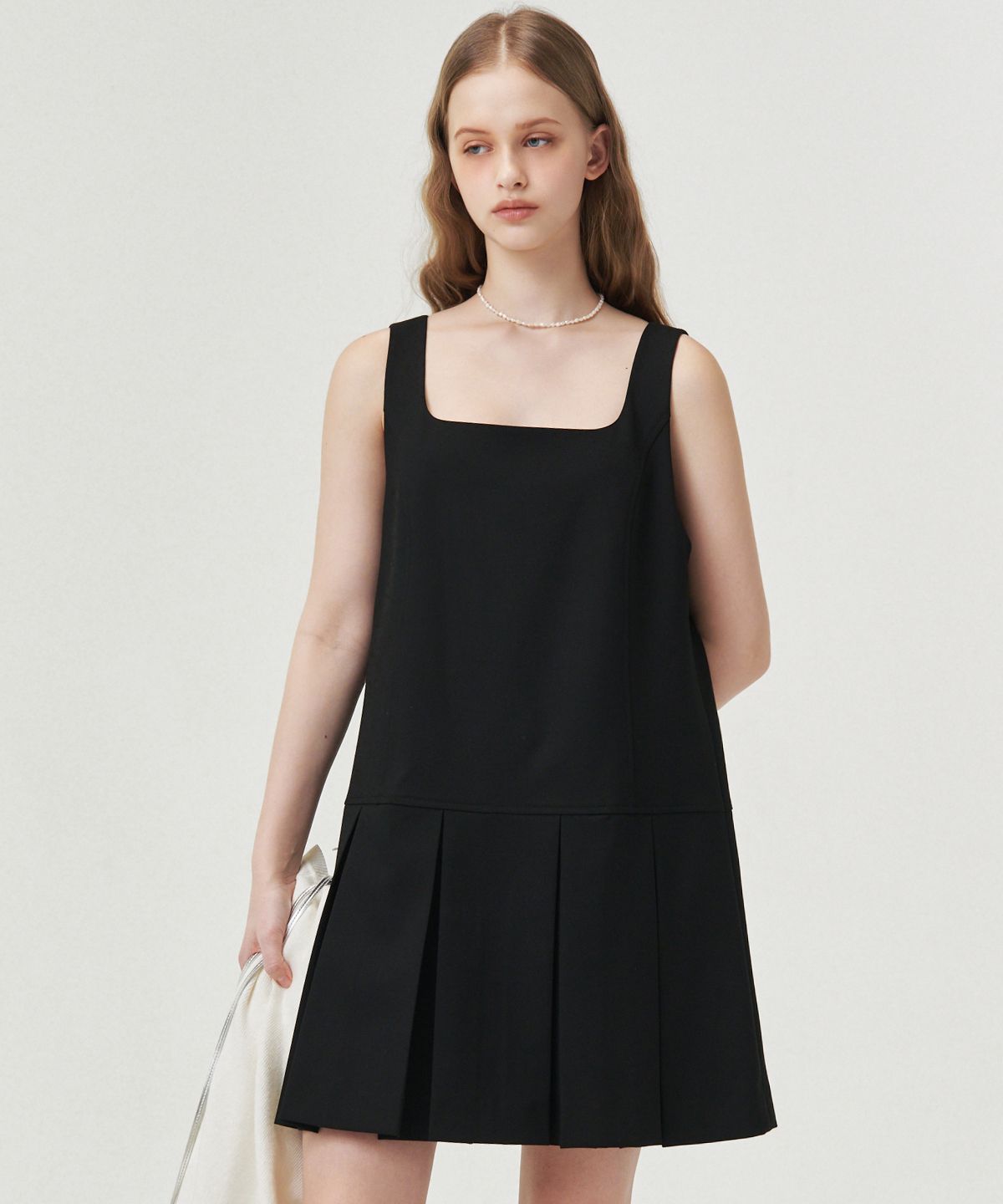 로브로브(LOVLOV) FIRST MOMENT MINI DRESS