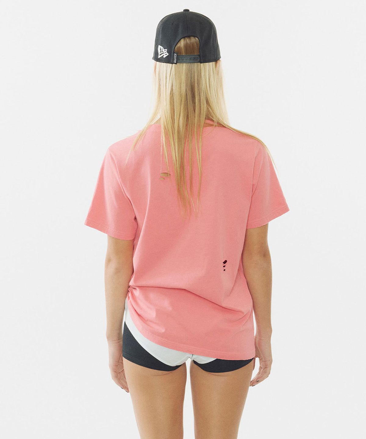 스컬프터(SCULPTOR) Distressed Muse Tee Salmon
